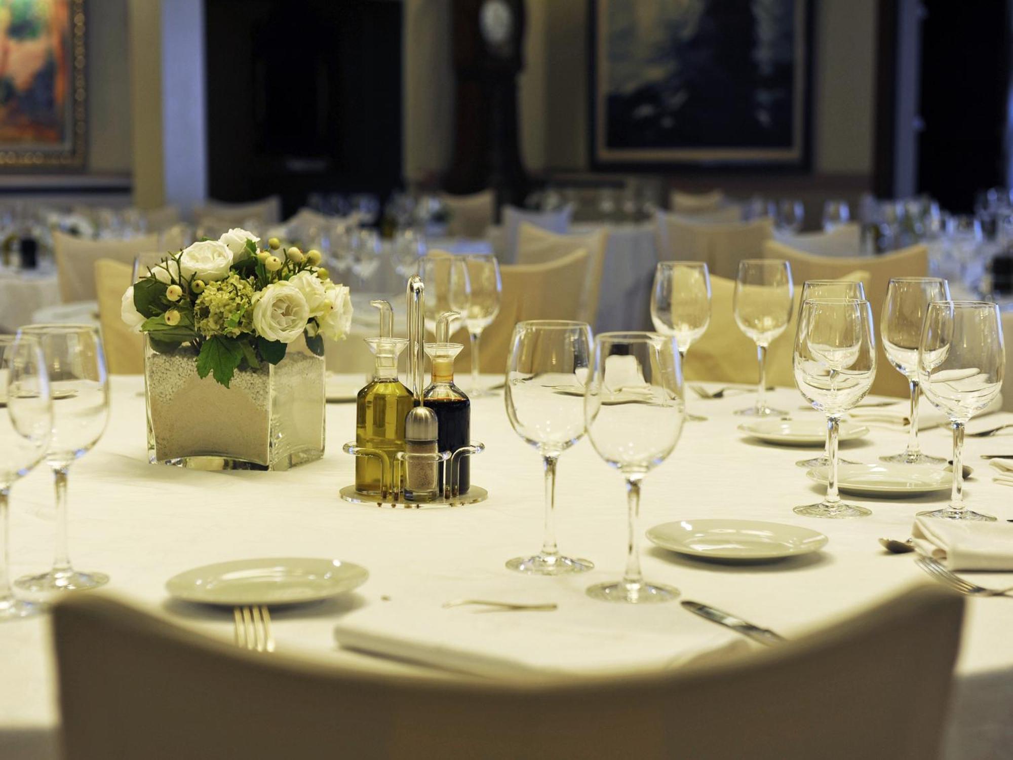Hotel Pirineos Figueres By Pierre & Figueres (Girona)