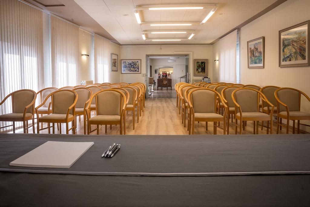Hotel Pirineos Figueres By Pierre & Figueres (Girona)